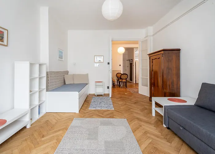 Buda Breeze Apartament *